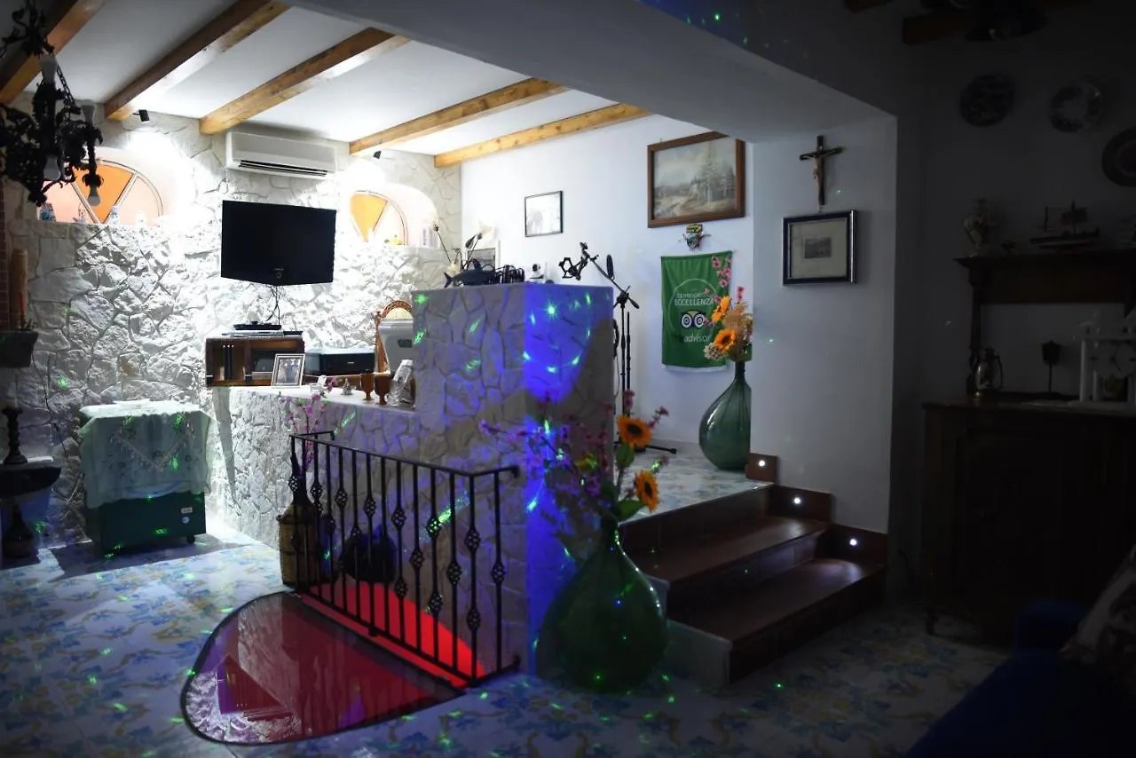 B&B Antico Palmento Lipari  Bed & Breakfast